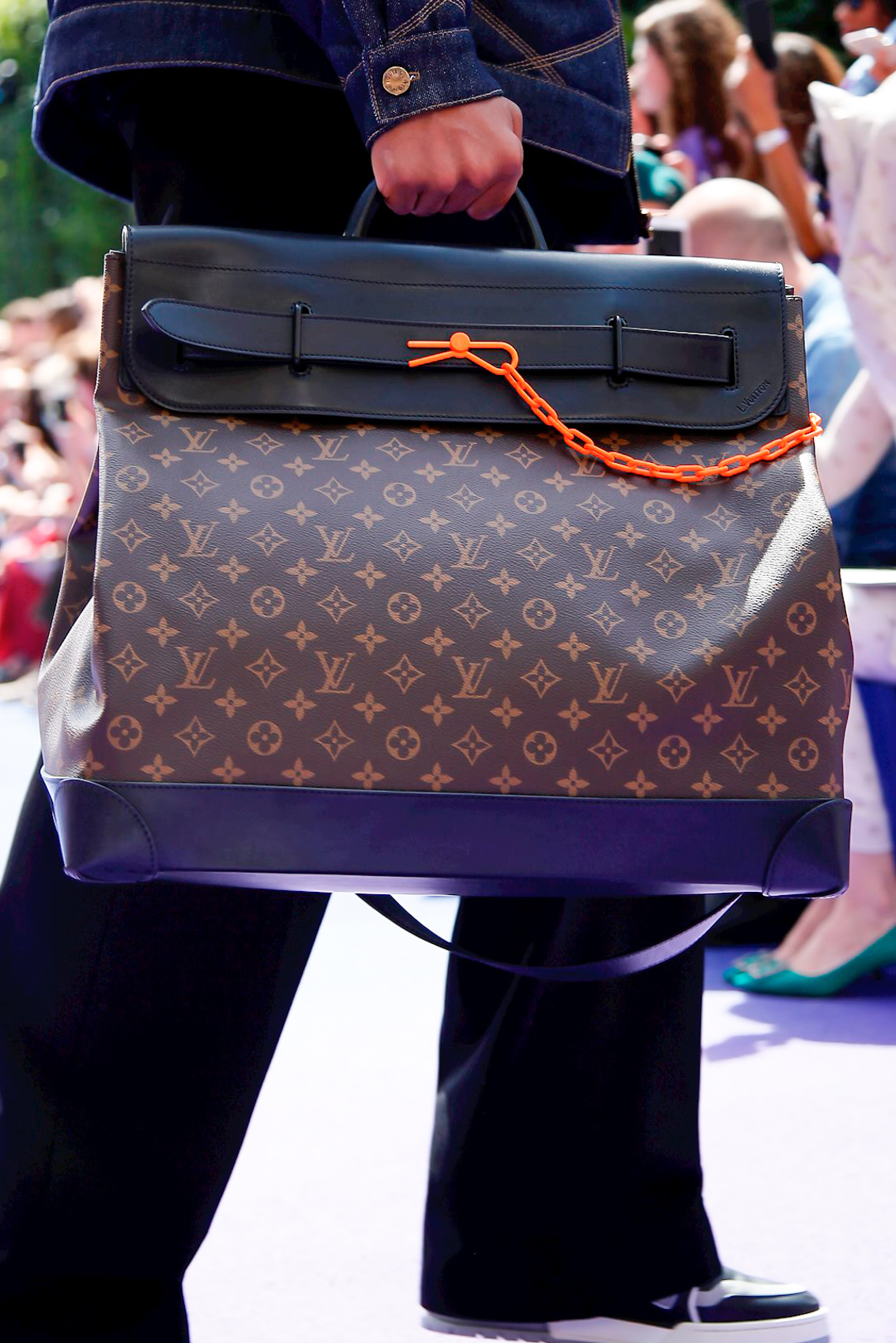 Why the bags and shoes at Louis Vuitton Men&#39;s SS19 are ideal for women